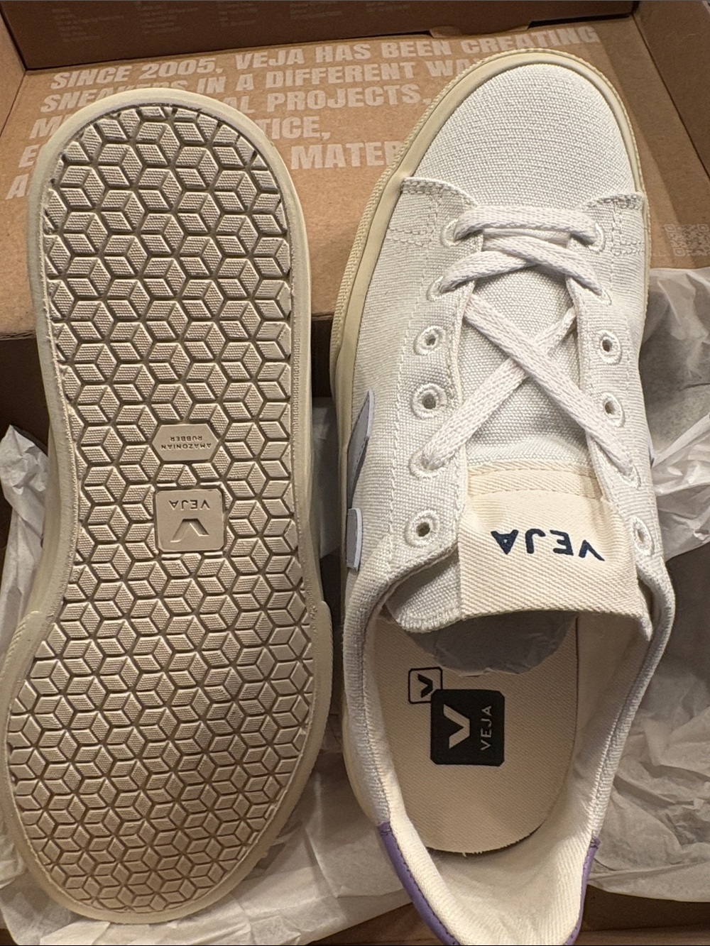 Veja Women's White Canvas Sneakers with Lavender V Logo - Picture 2 of 4